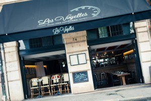 Happy Hour Paris - Les voyelles